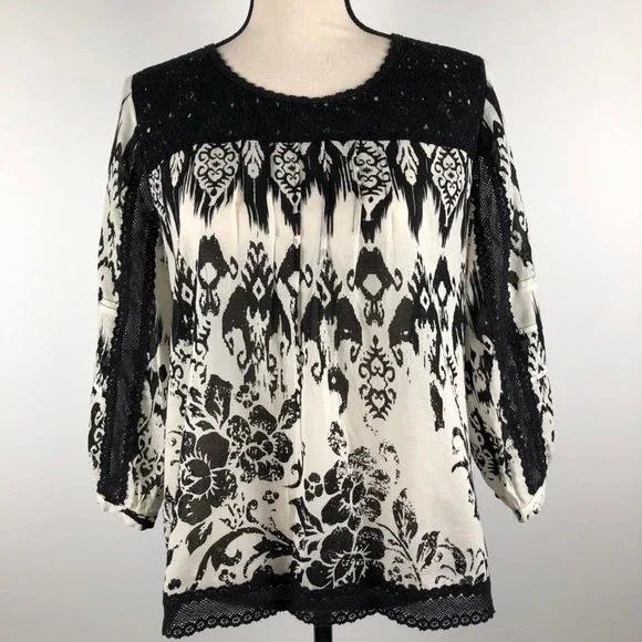 Cabi #309 Madrid Lace blouse size Medium - Picture 2 of 11